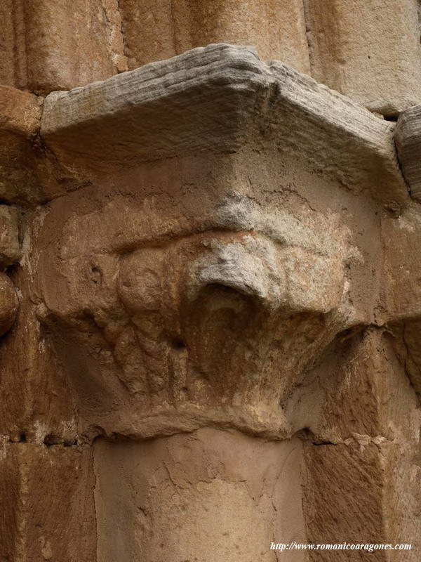 CAPITEL DE LA PORTADA SUR